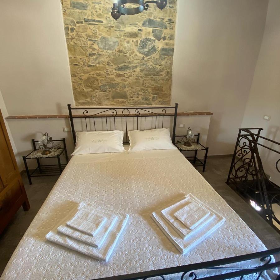 Apartmán Casa Dell'Angelo Castelnuovo Magra Exteriér fotografie