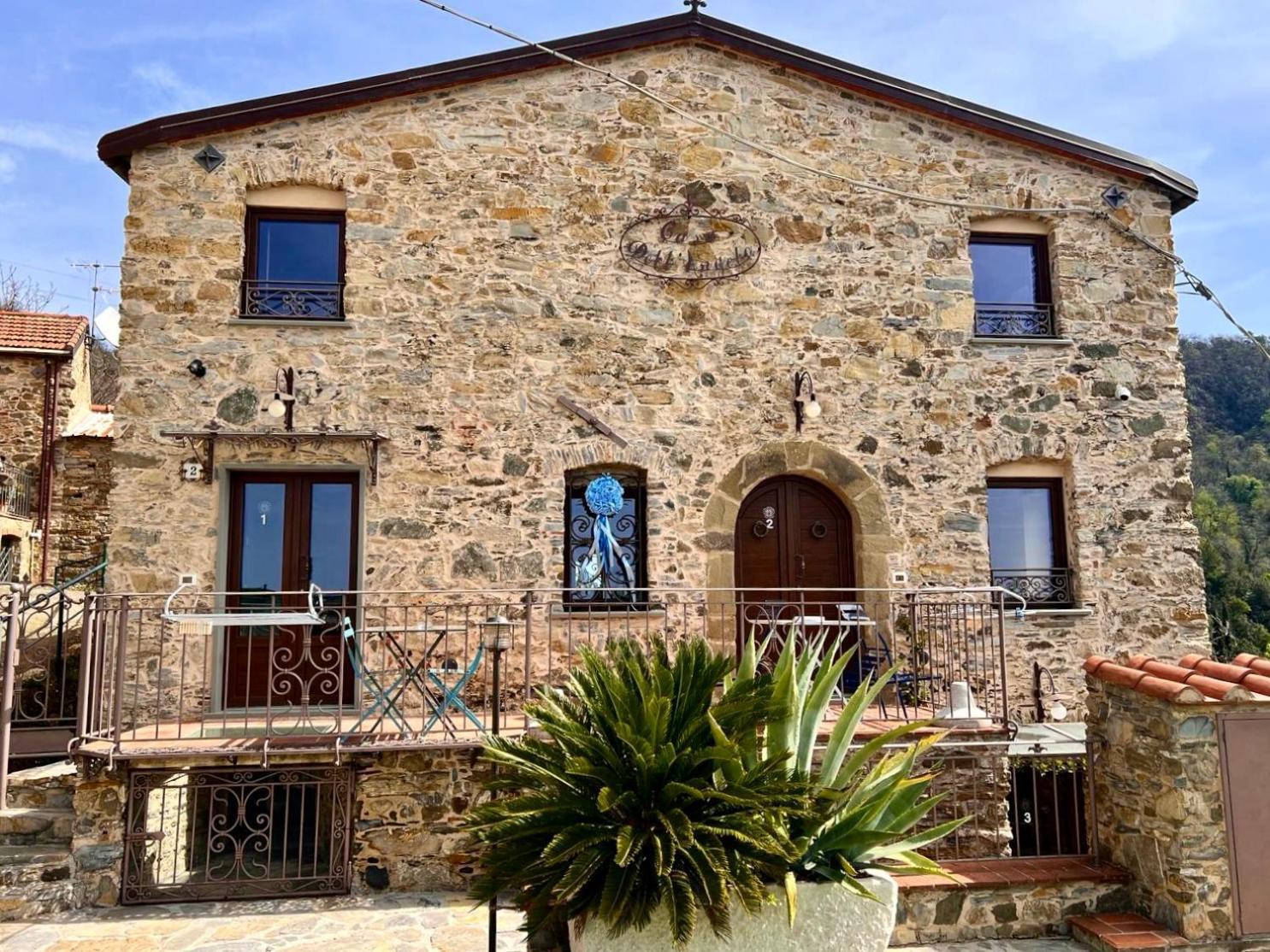 Apartmán Casa Dell'Angelo Castelnuovo Magra Exteriér fotografie