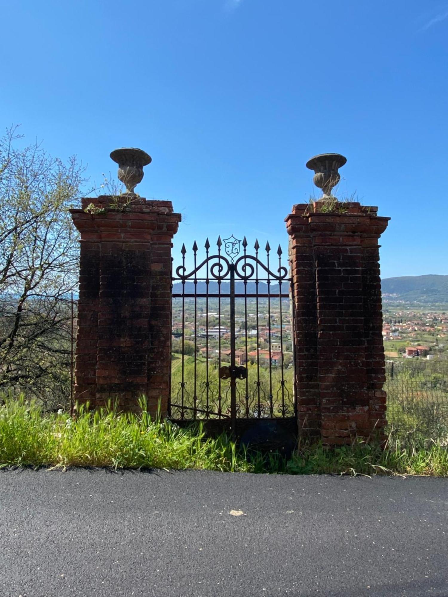 Apartmán Casa Dell'Angelo Castelnuovo Magra Exteriér fotografie