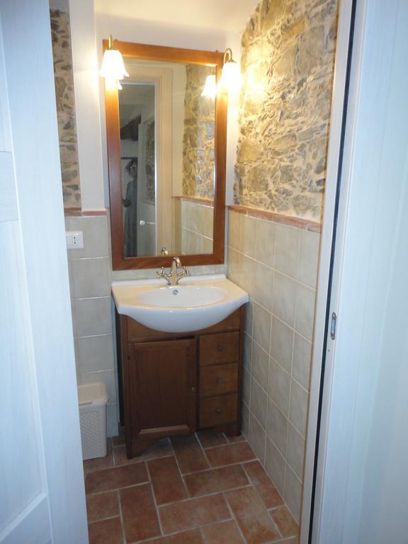 Apartmán Casa Dell'Angelo Castelnuovo Magra Exteriér fotografie