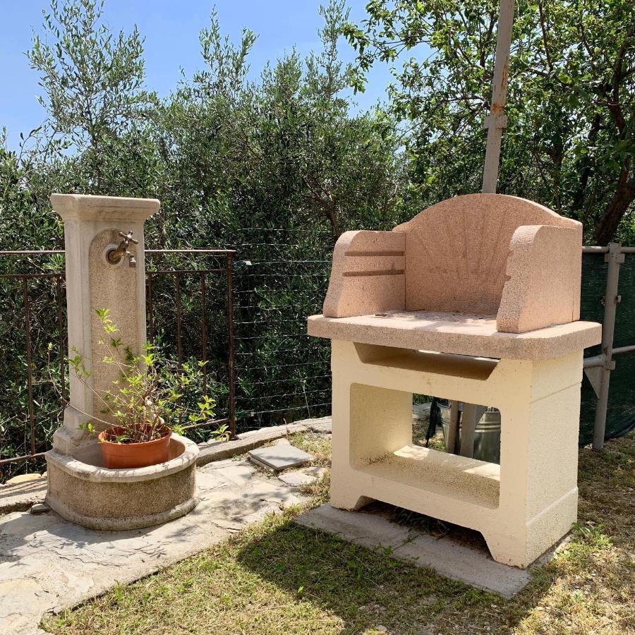 Apartmán Casa Dell'Angelo Castelnuovo Magra Exteriér fotografie